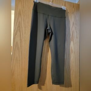 Stylish Dark Green Leggings for Women